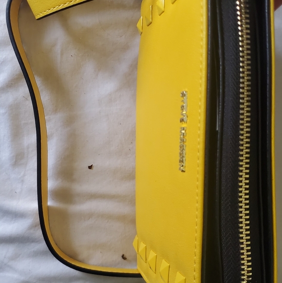 Steven madden purse/wallet - Picture 2 of 2